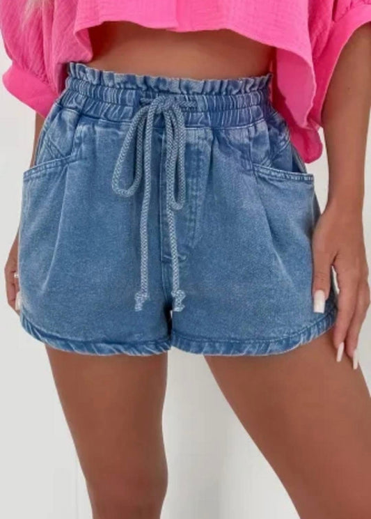 Drawstring, elastic shorts