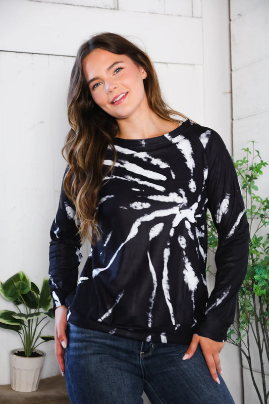 Black tie dye sweatshirt